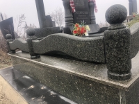 Цоколь підвісний з маслави